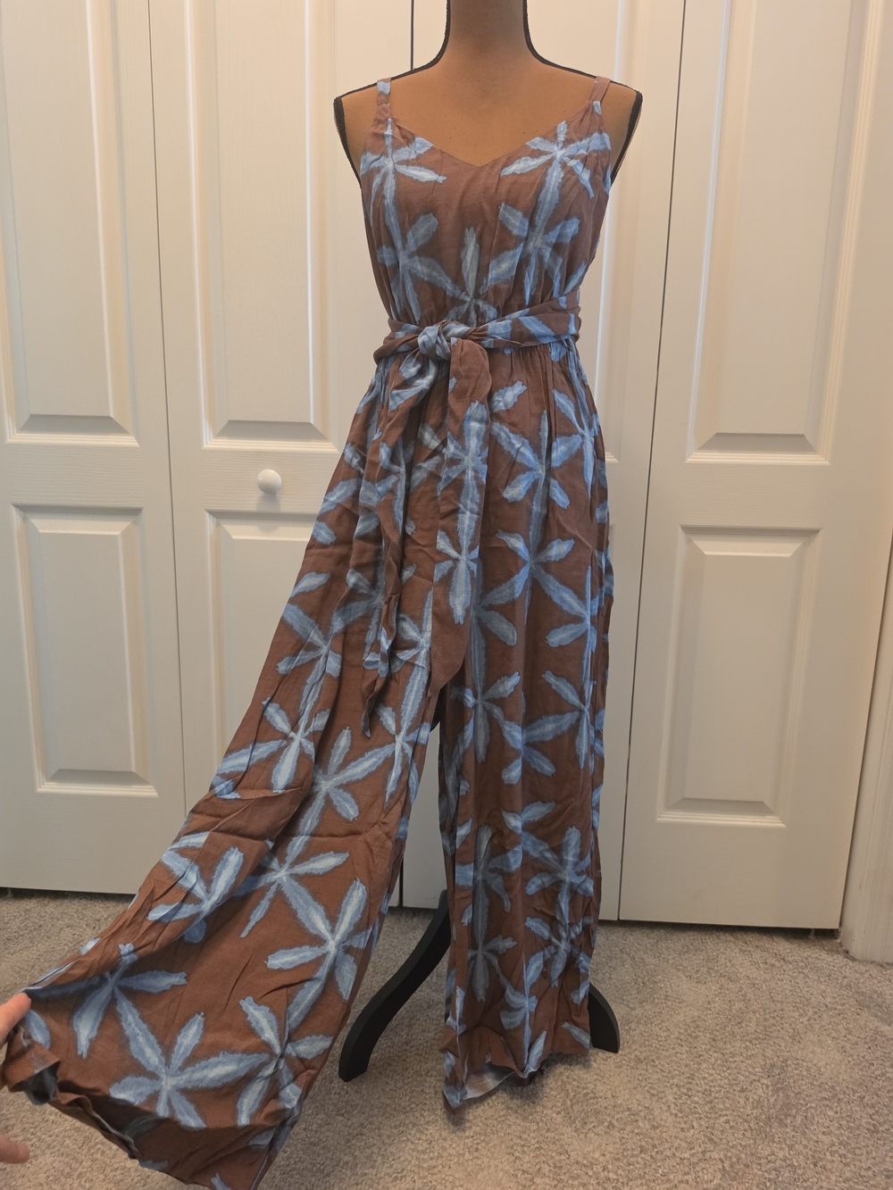 LOFT Tie Dye Jumpsuit Wide Leg Cami Size Medium M Brown Blue Starburst Boho